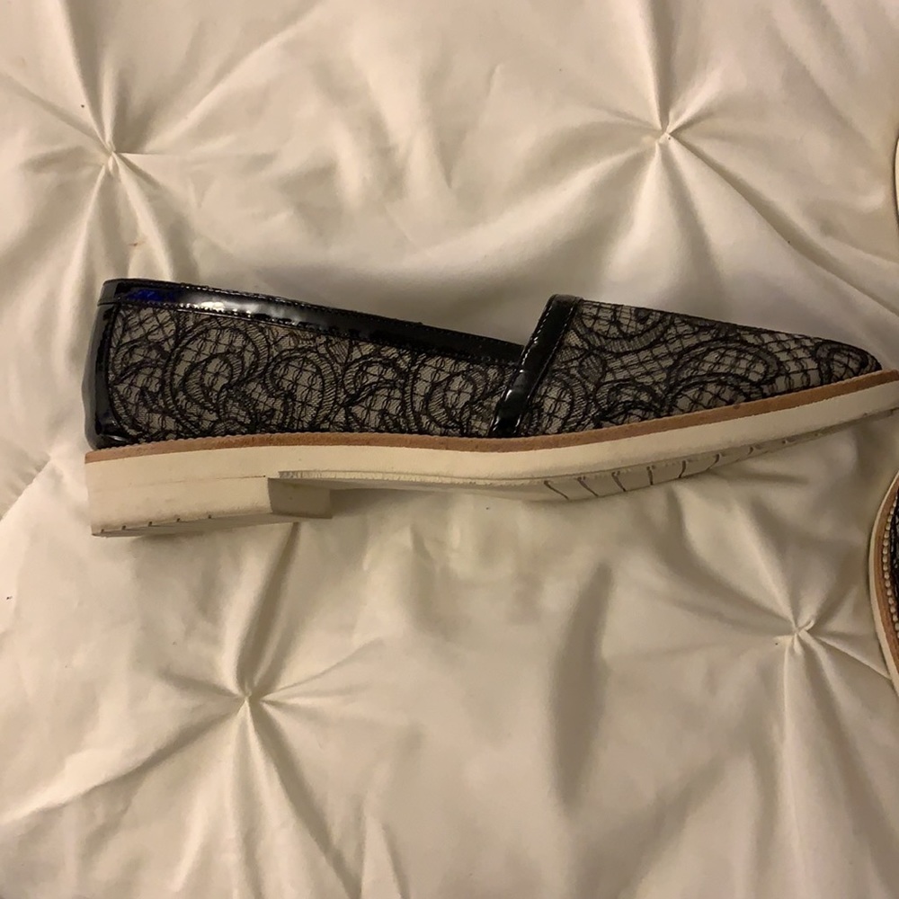 Comfortable shoes! - Picture 3 of 5